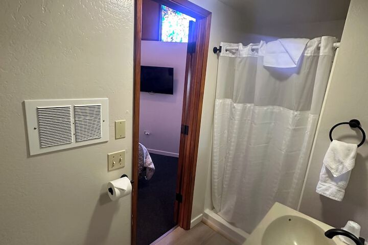 Room 79 of 89