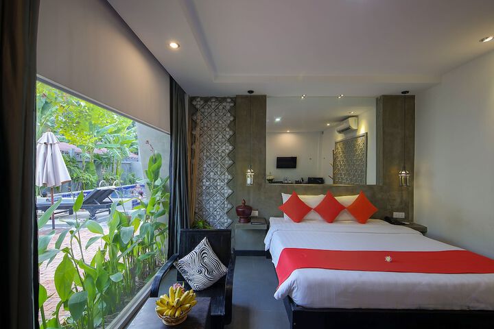 Room 6 of 47