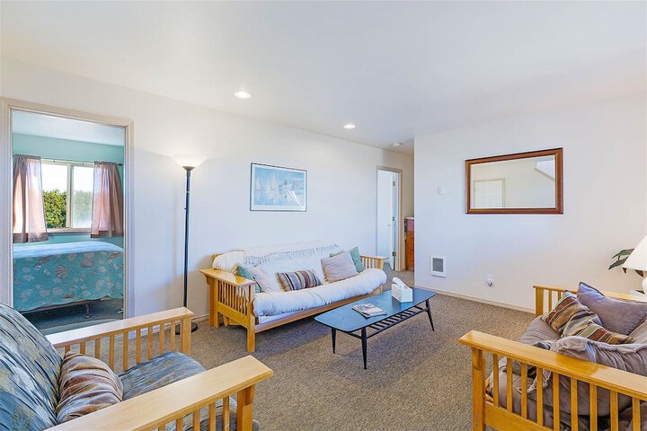 Room 7 of 26
