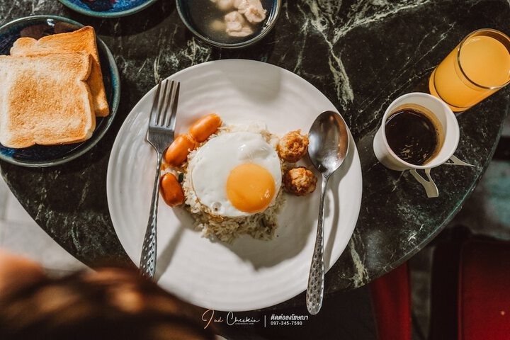 Breakfast/Coffee Service 56 of 121
