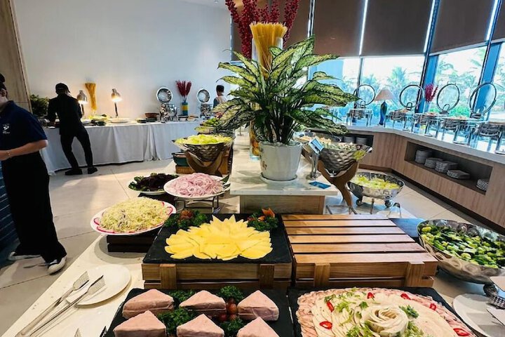Dining 57 of 93