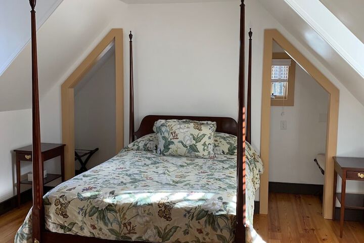 Room 5 of 30
