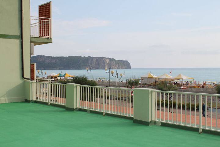 Terrace/Patio 50 of 56
