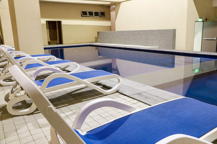 Pool 25 of 63