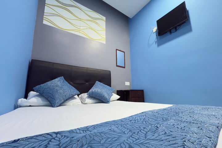 Room 49 of 68