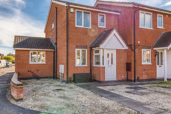 Cosy Holiday Home in Leicester Near National Space Centre