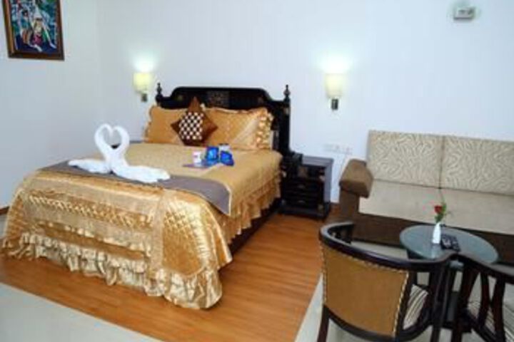 Room 15 of 30