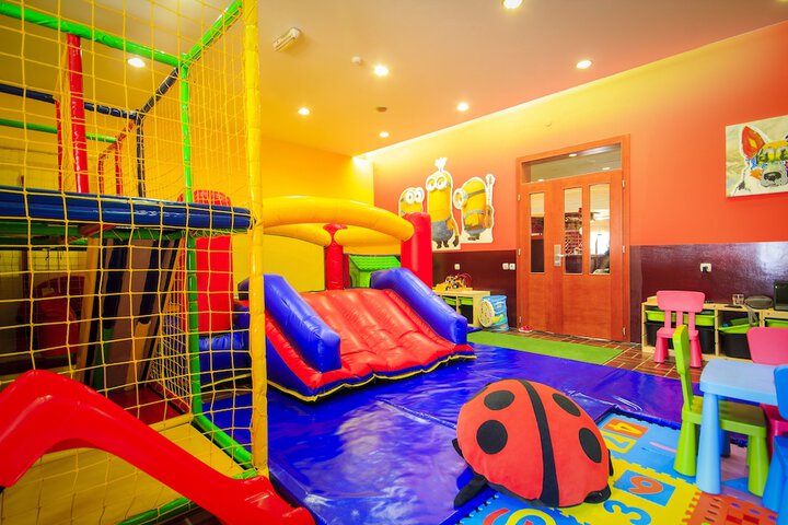 Childrens Activities 65 of 113
