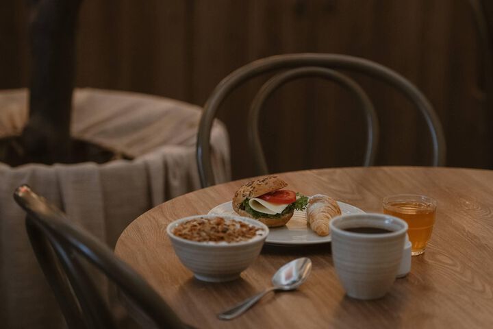 Breakfast/Coffee Service 92 of 114