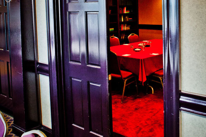Ballroom/Hall 12 of 48