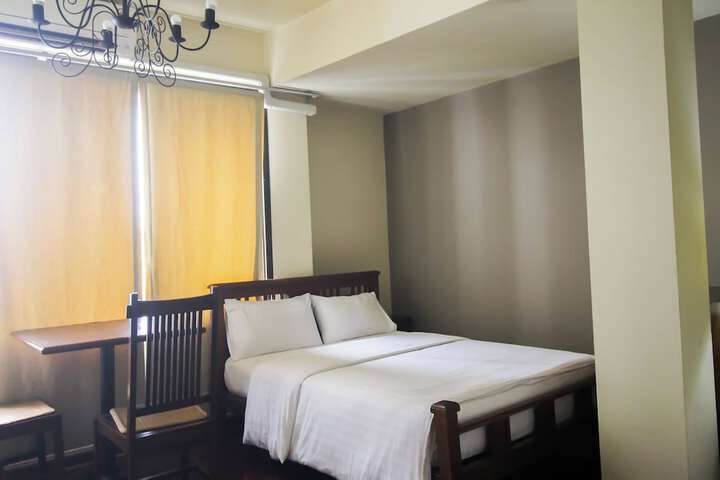 Room 49 of 167