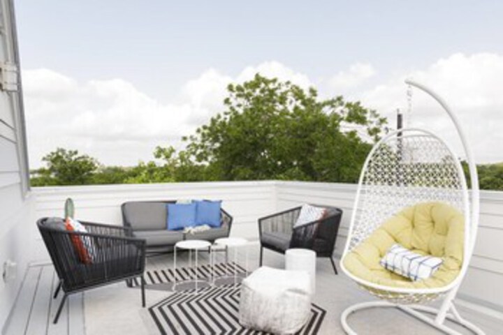 Terrace/Patio 37 of 37