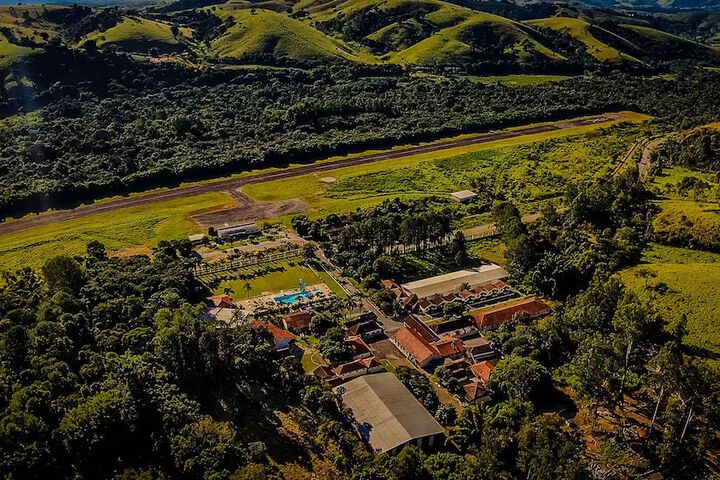 Hero Image 1 of 90