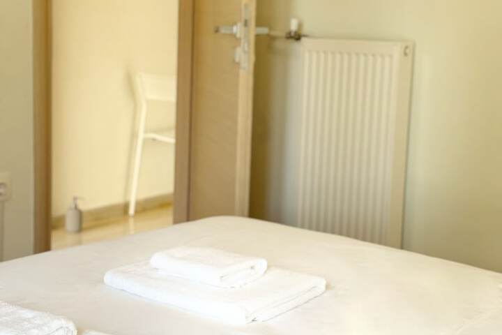 Room 4 of 64