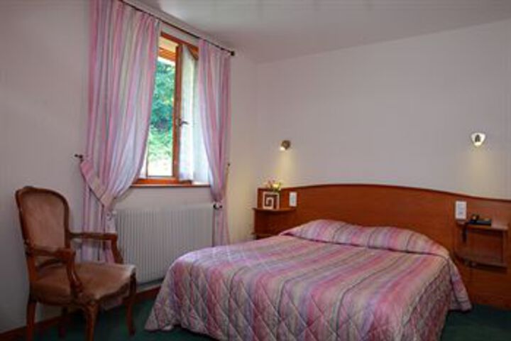Room 26 of 68