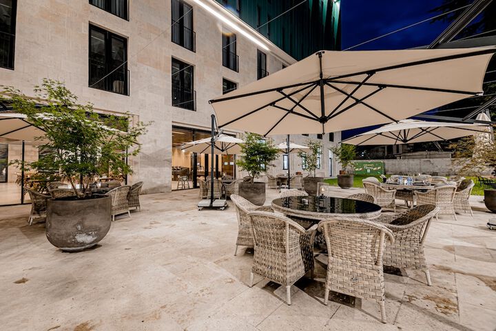 Terrace/Patio 84 of 85