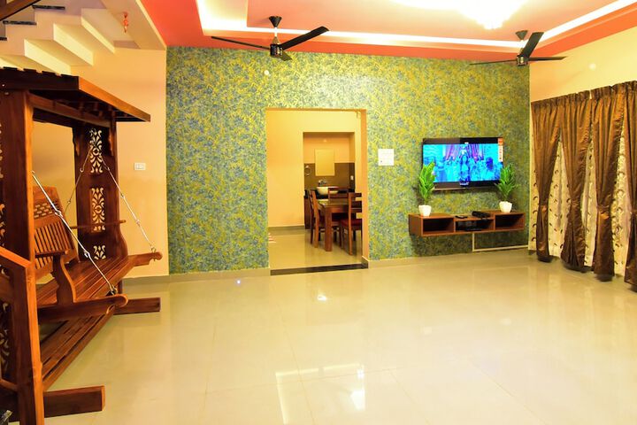 Room 4 of 26