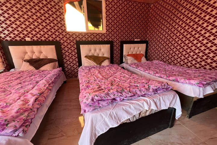 Room 10 of 39