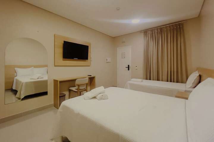 Room 7 of 50