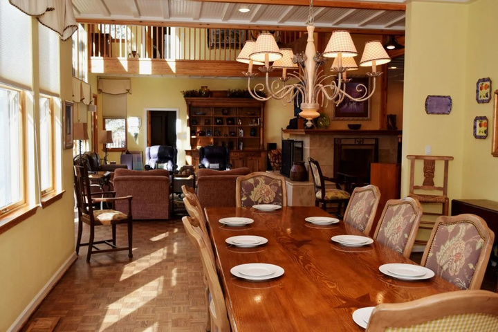 Dining 14 of 20