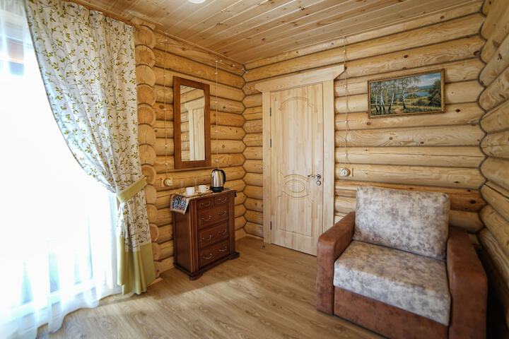 Room 5 of 24