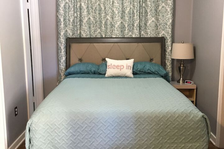 Room 6 of 21