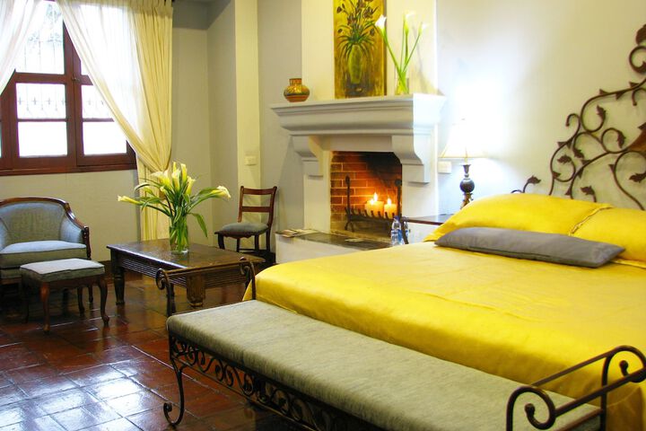 Room 5 of 34