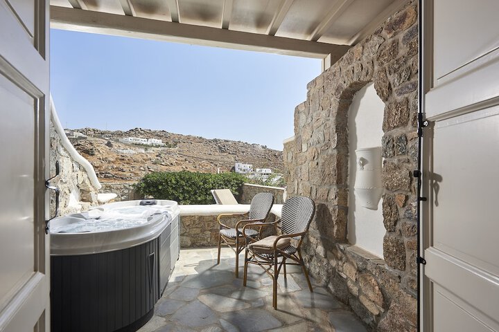 Terrace/Patio 183 of 184