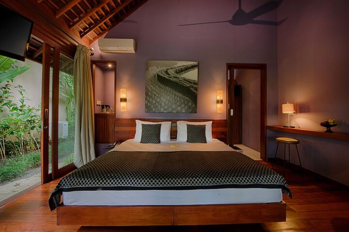 Room 18 of 67
