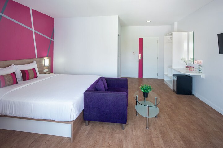 Room 18 of 29