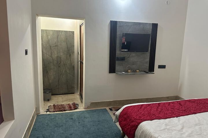 Room 25 of 56