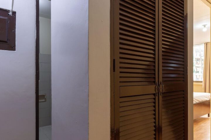 Room 29 of 46
