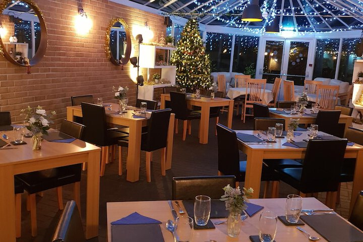 Dining Photos