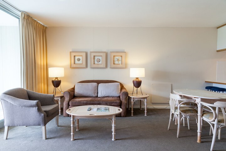 Room 14 of 47