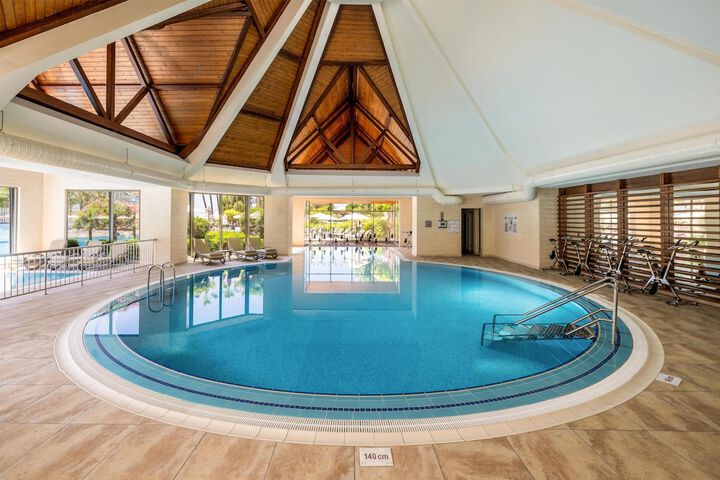 Pool 82 of 242