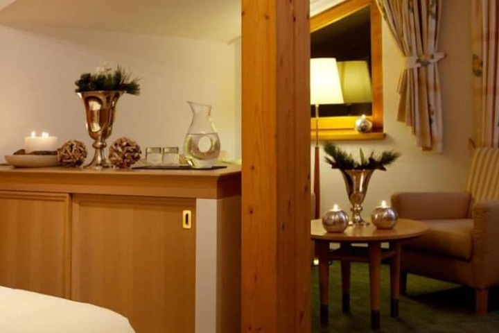 Room 14 of 49