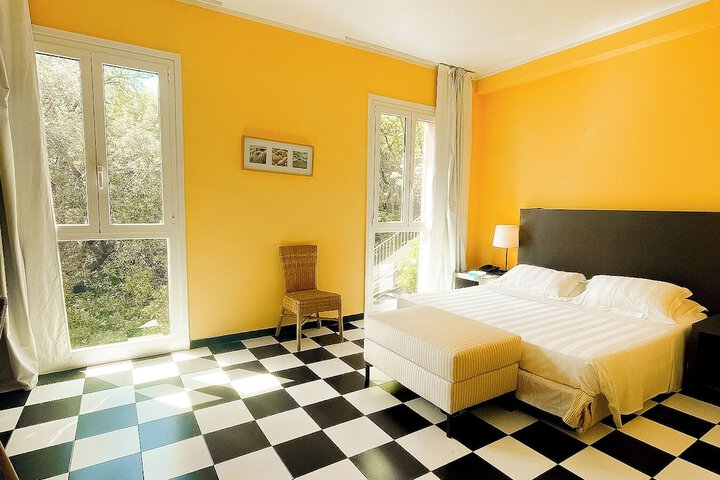 Room 11 of 51
