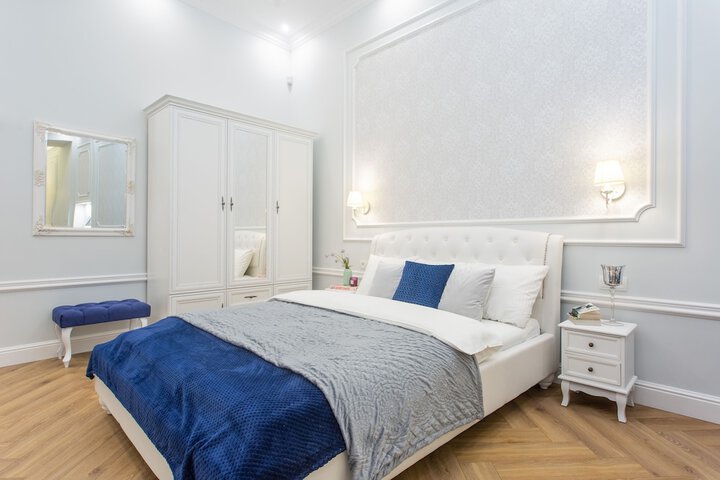 Room 4 of 119