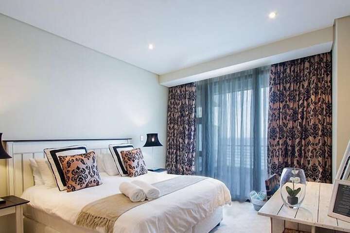 Room 10 of 45