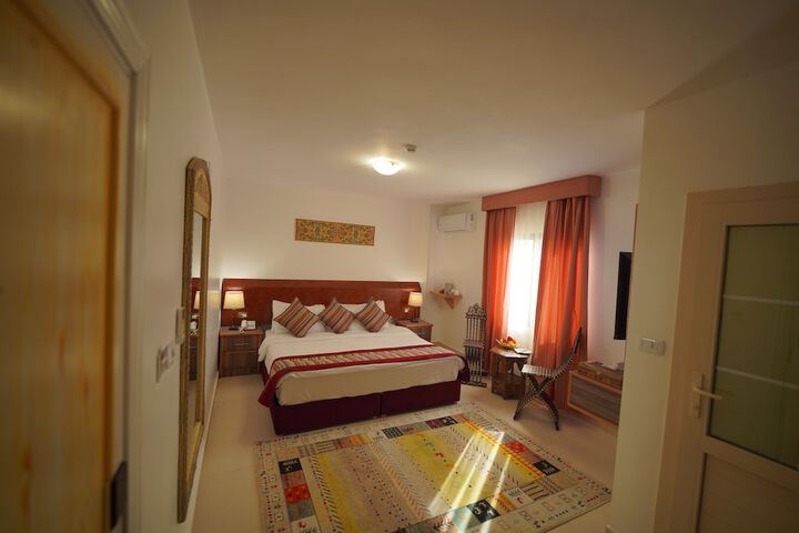 Room 29 of 61
