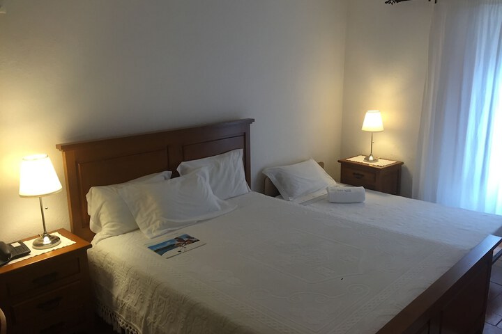 Room 6 of 62
