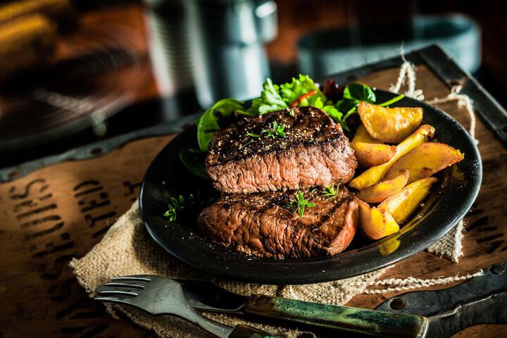 Dining Photos