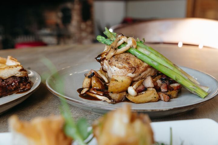 Dining 64 of 86