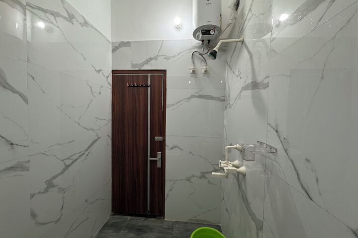 Room 20 of 25