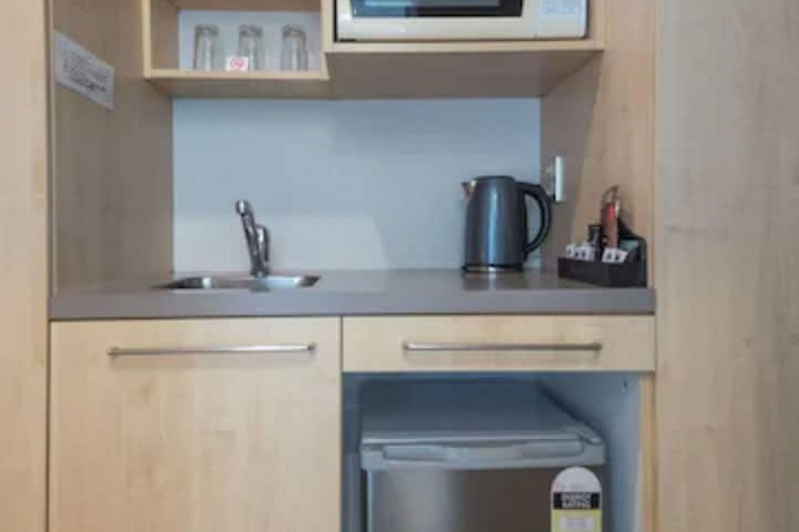 Private kitchenette