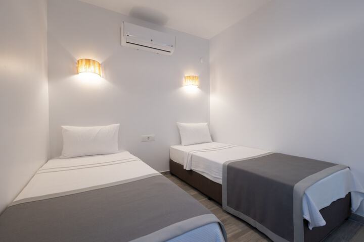 Room 29 of 111