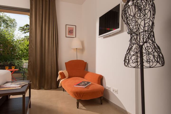 Room 37 of 115