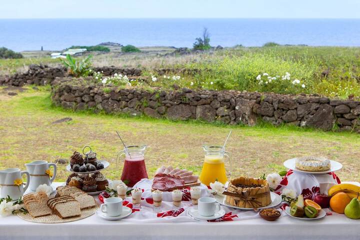 Breakfast/Coffee Service 54 of 72