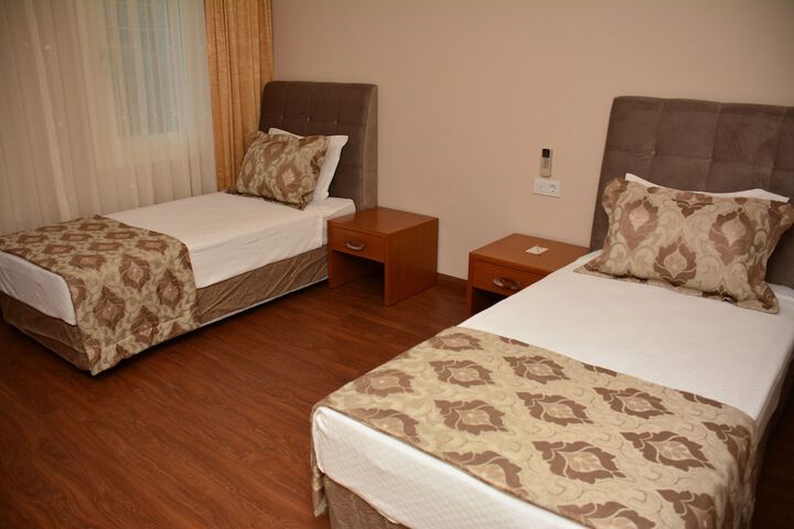 Room 22 of 135