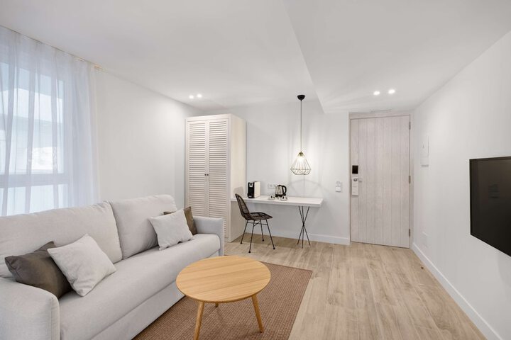 Room 15 of 67